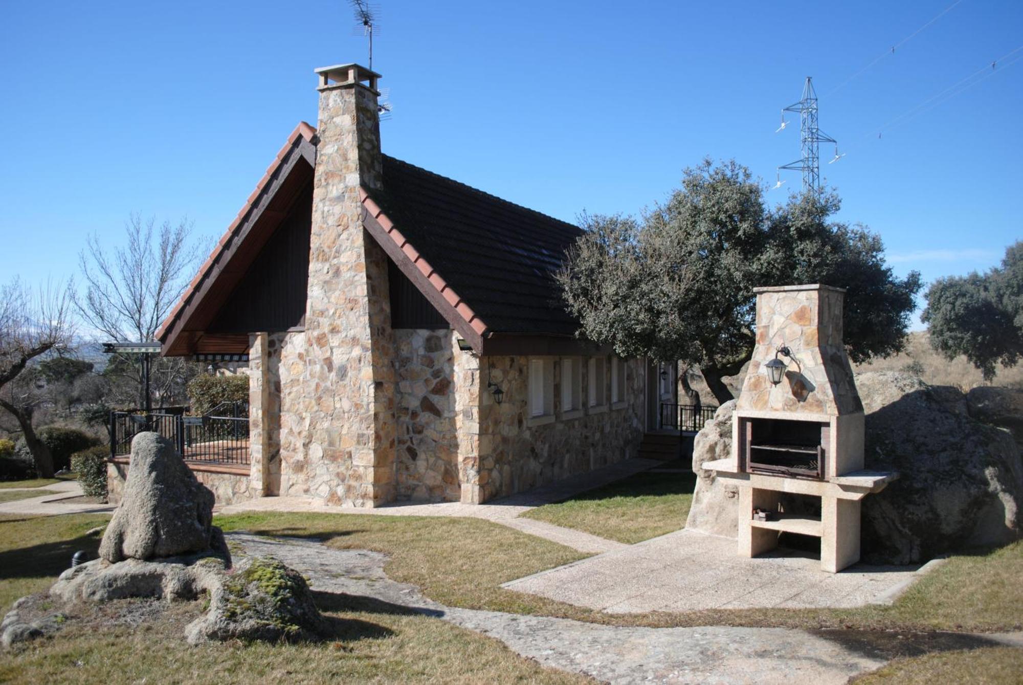Casita En El Campo Dentro De La Ciudad Ávila