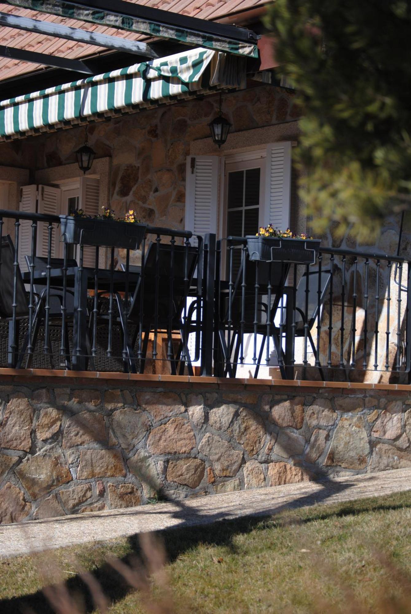 Casita En El Campo Dentro De La Ciudad * Ávila
